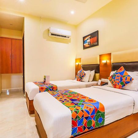 Fabexpress Liwa International Andheri East Hotell Mumbai Exteriör bild