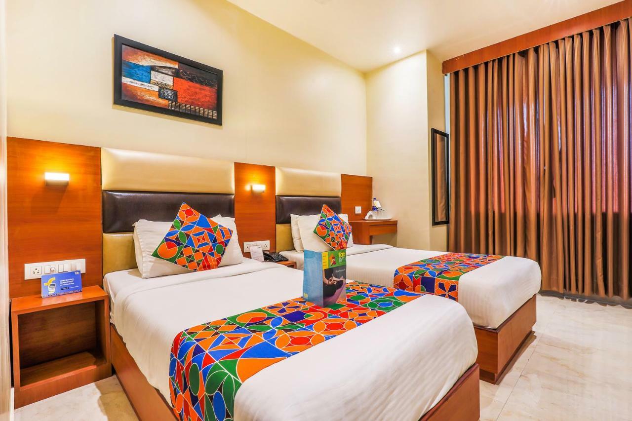 Fabexpress Liwa International Andheri East Hotell Mumbai Exteriör bild