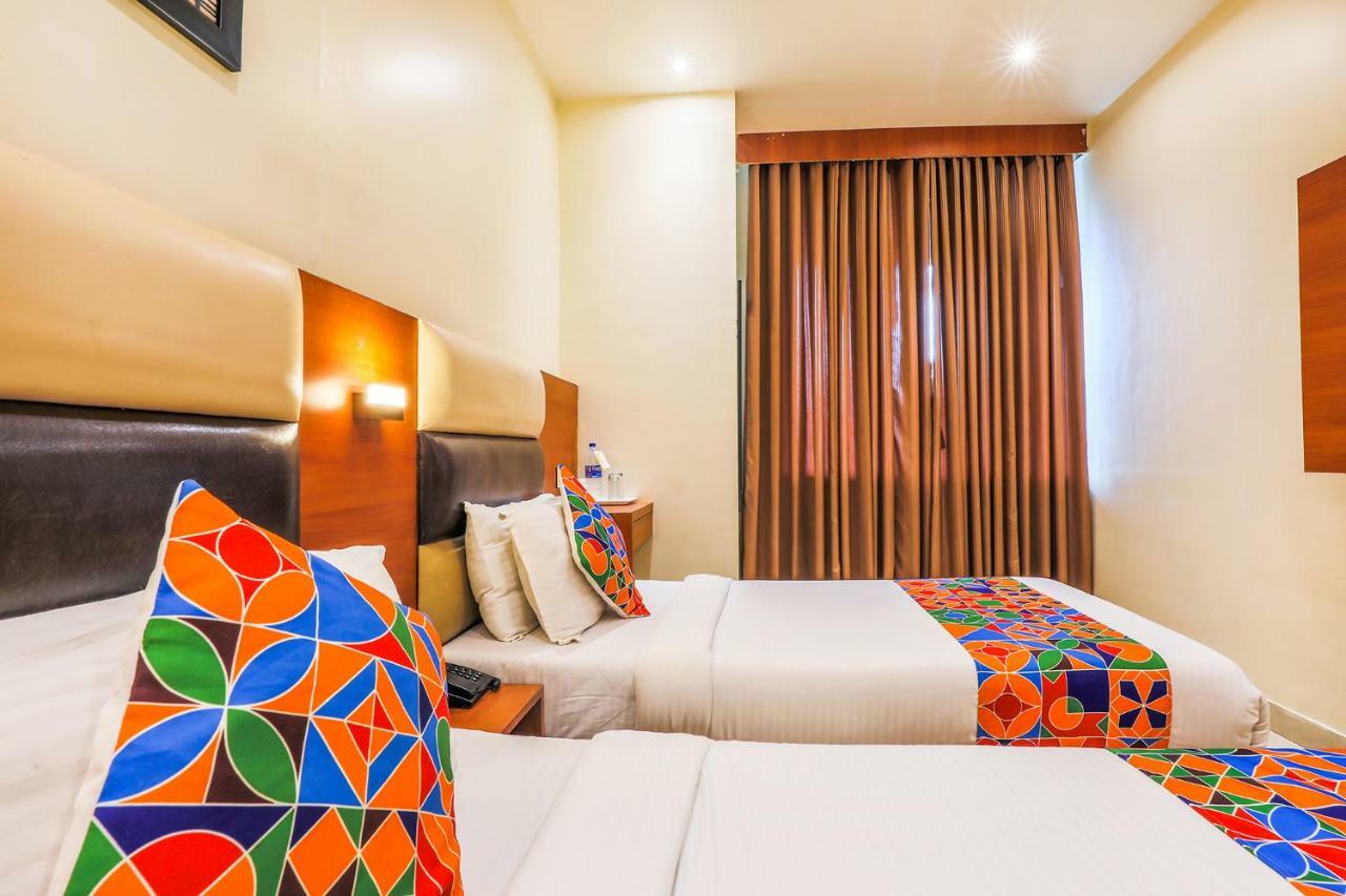 Fabexpress Liwa International Andheri East Hotell Mumbai Exteriör bild