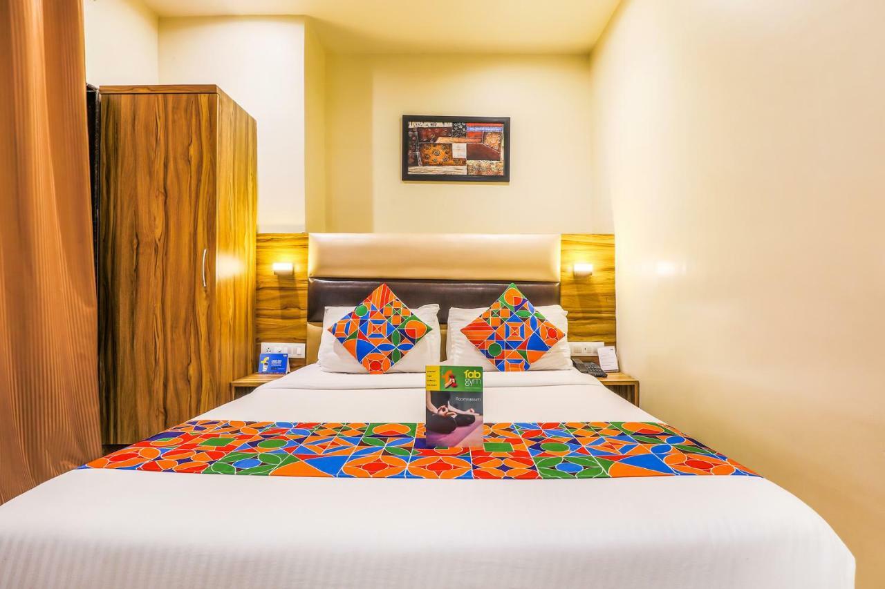 Fabexpress Liwa International Andheri East Hotell Mumbai Exteriör bild