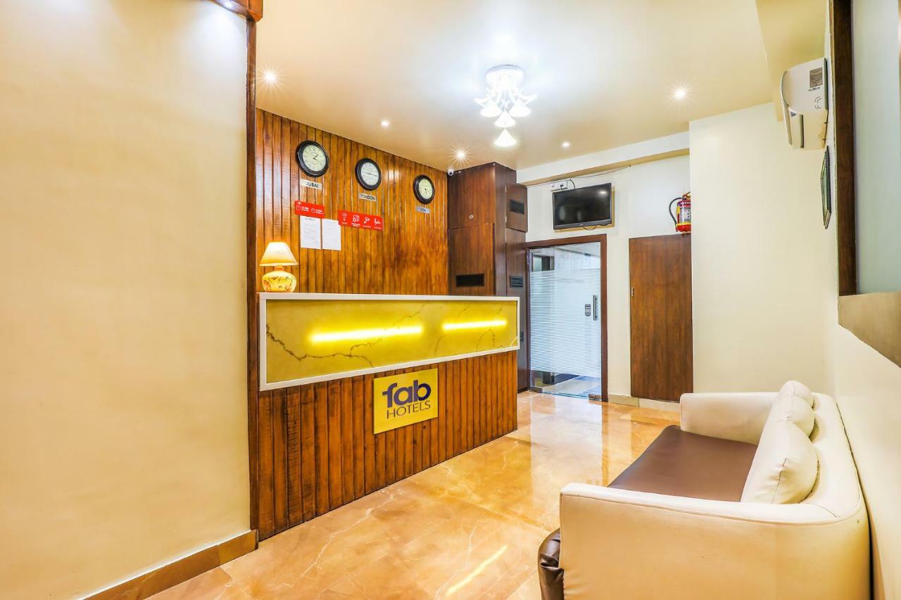 Fabexpress Liwa International Andheri East Hotell Mumbai Exteriör bild