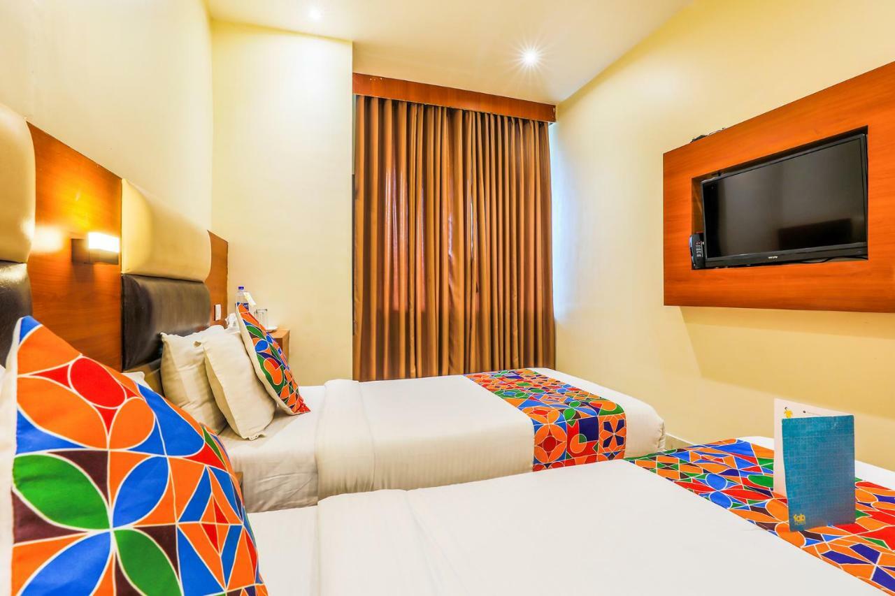 Fabexpress Liwa International Andheri East Hotell Mumbai Exteriör bild