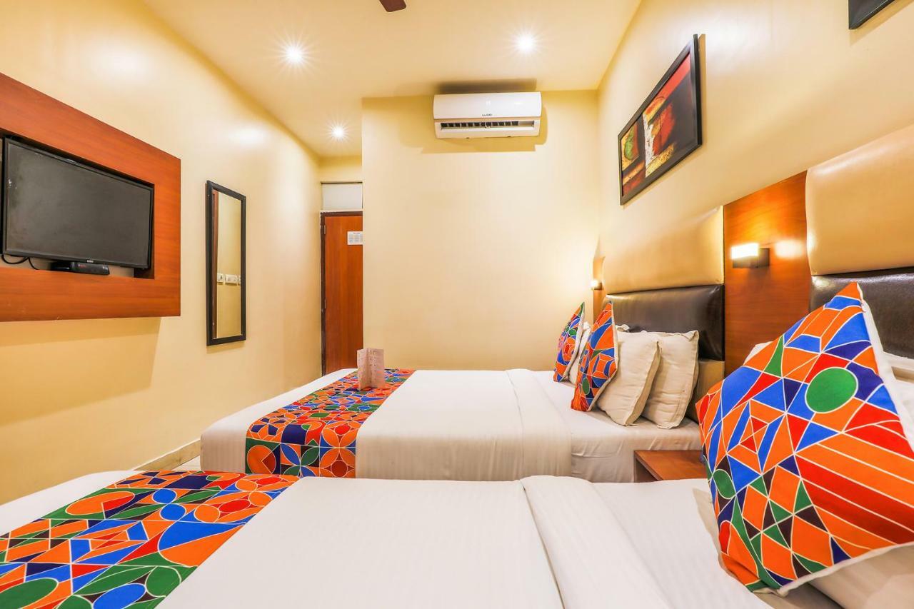 Fabexpress Liwa International Andheri East Hotell Mumbai Exteriör bild